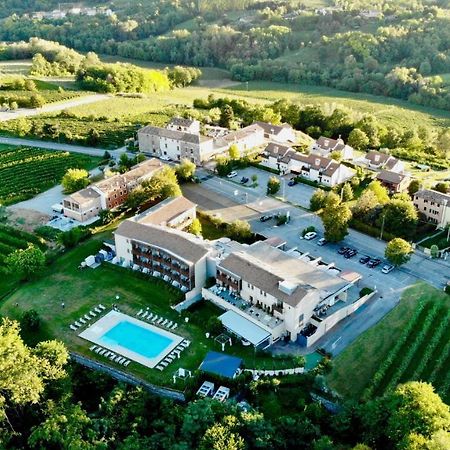 Готель Relais Le Betulle Конельяно Екстер'єр фото